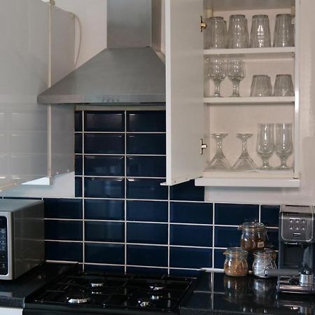 Milton Keynes Luxury Short Stay House With Wifi And Free Parking Wolverton  Extérieur photo